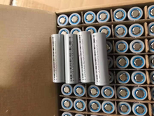 Load image into Gallery viewer, Best prices 3.6v 3200mah DLG18650 lithium-ion rechargeable Cylindrical Li-ion INR18650-320 Battery cell for E-vehicle/Power tool